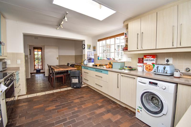 To Let 4 Bedroom Property for Rent in Morningside Gauteng