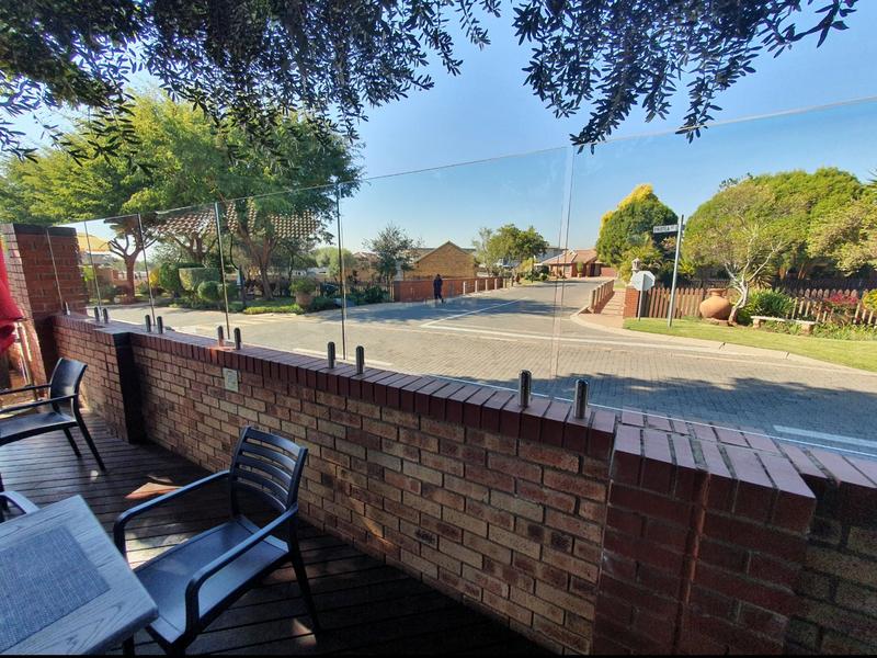 2 Bedroom Property for Sale in Montana Gauteng