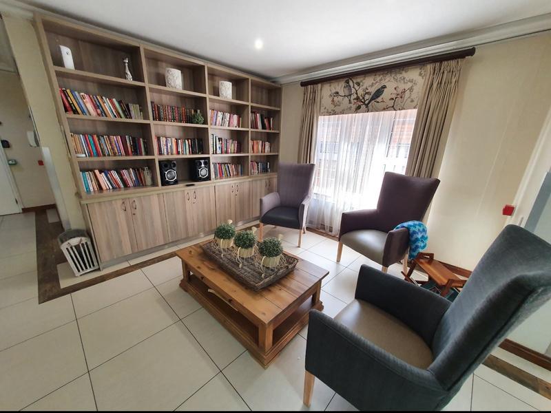2 Bedroom Property for Sale in Montana Gauteng