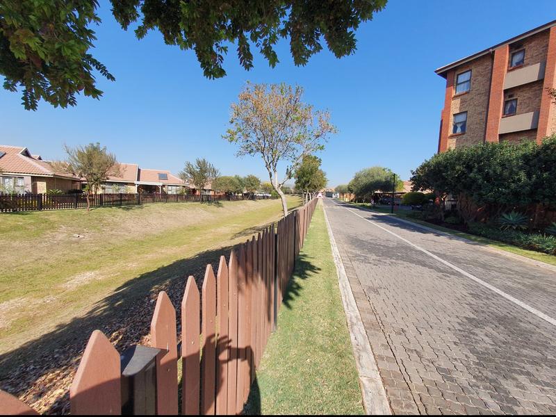 2 Bedroom Property for Sale in Montana Gauteng