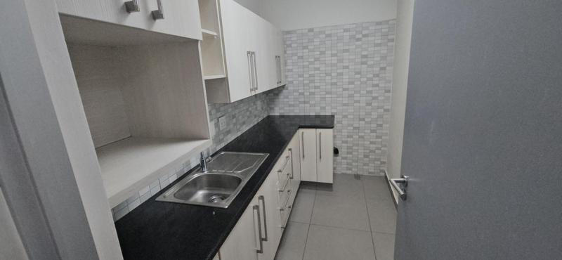 To Let commercial Property for Rent in Carlswald Gauteng