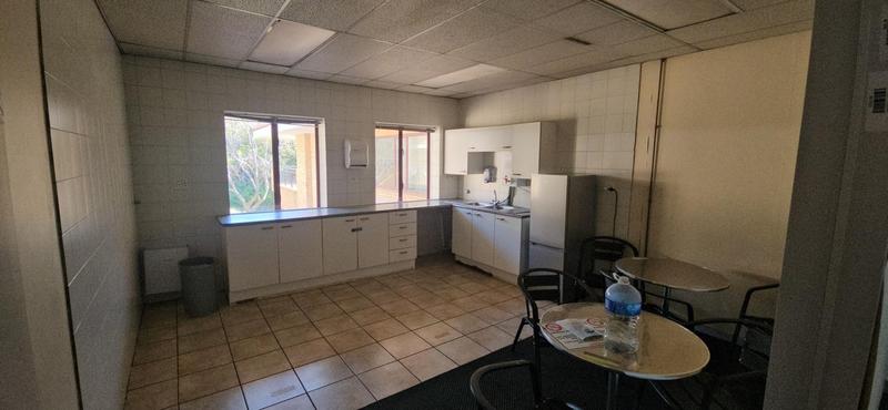 To Let commercial Property for Rent in Vorna Valley Gauteng