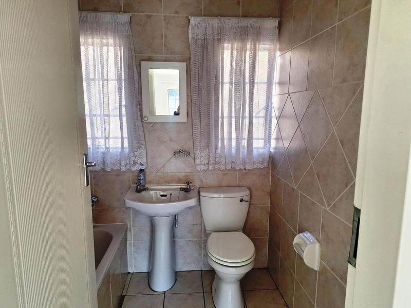 To Let 0 Bedroom Property for Rent in Lynnwood Manor Gauteng