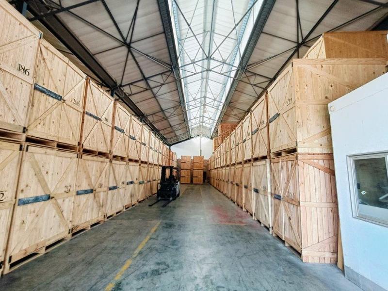 To Let commercial Property for Rent in Randjespark Gauteng