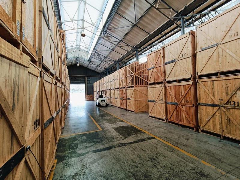 To Let commercial Property for Rent in Randjespark Gauteng