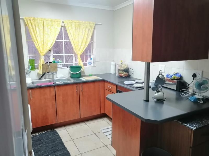 2 Bedroom Property for Sale in The Reeds Gauteng