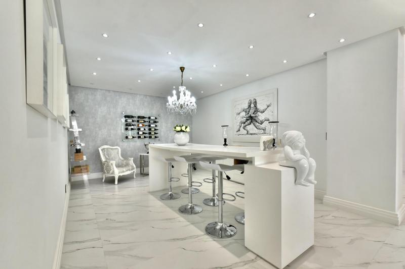 5 Bedroom Property for Sale in Morningside Gauteng