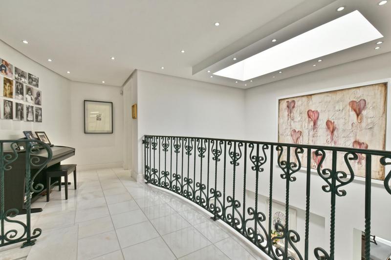 5 Bedroom Property for Sale in Morningside Gauteng