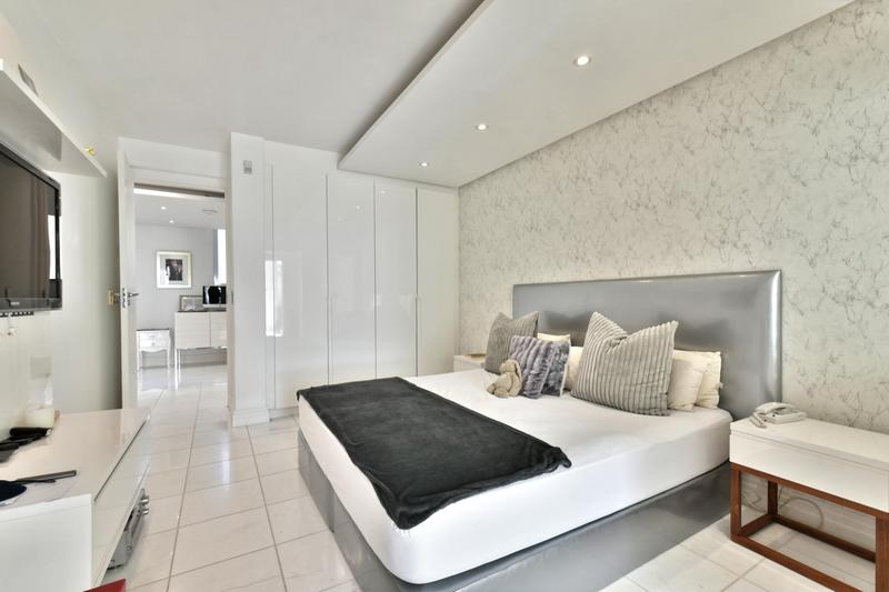 5 Bedroom Property for Sale in Morningside Gauteng