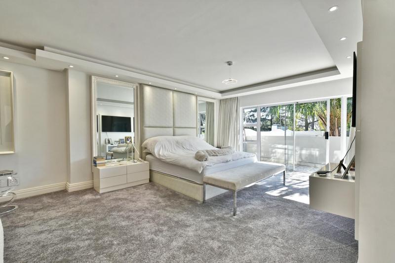 5 Bedroom Property for Sale in Morningside Gauteng