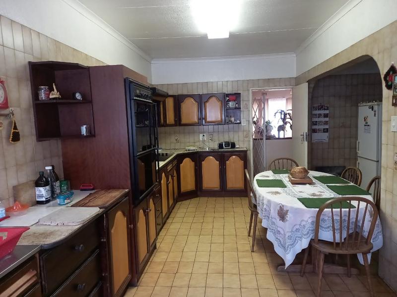4 Bedroom Property for Sale in Bezuidenhout Valley Gauteng