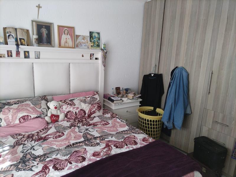 2 Bedroom Property for Sale in Mondeor Gauteng