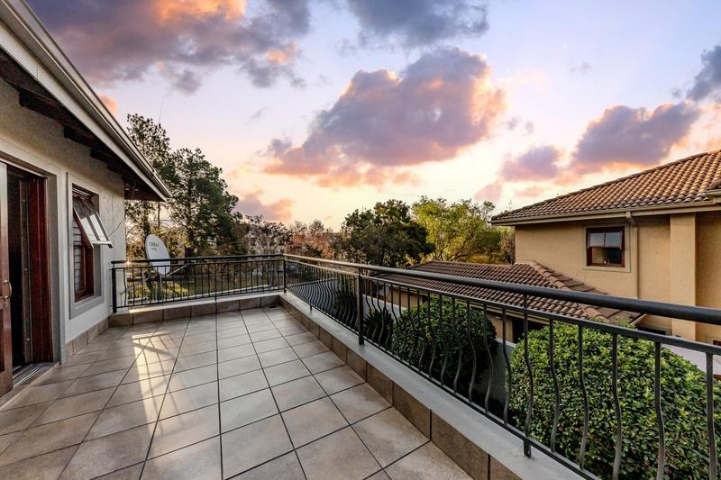 3 Bedroom Property for Sale in Broadacres Gauteng