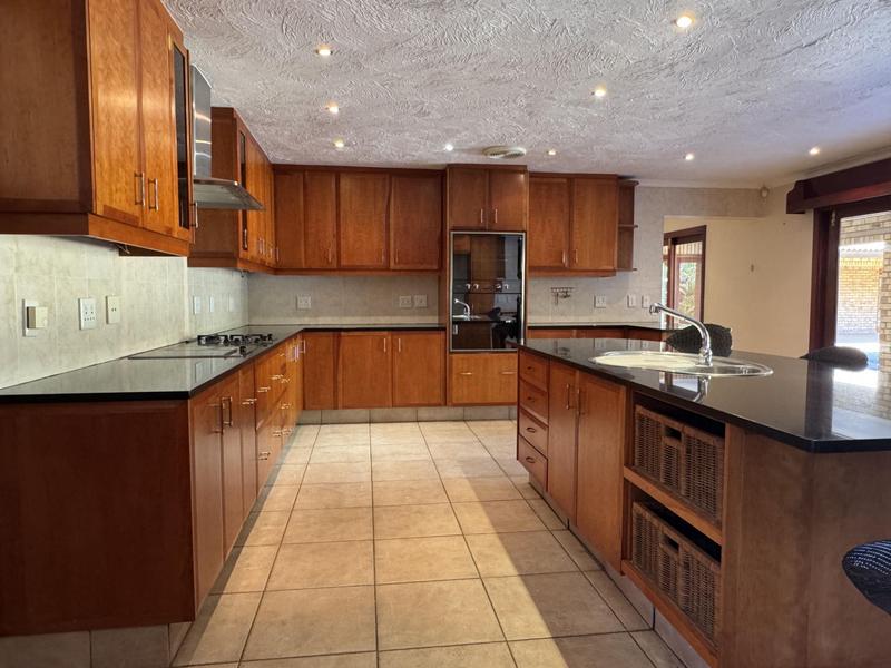 4 Bedroom Property for Sale in Poortview Gauteng
