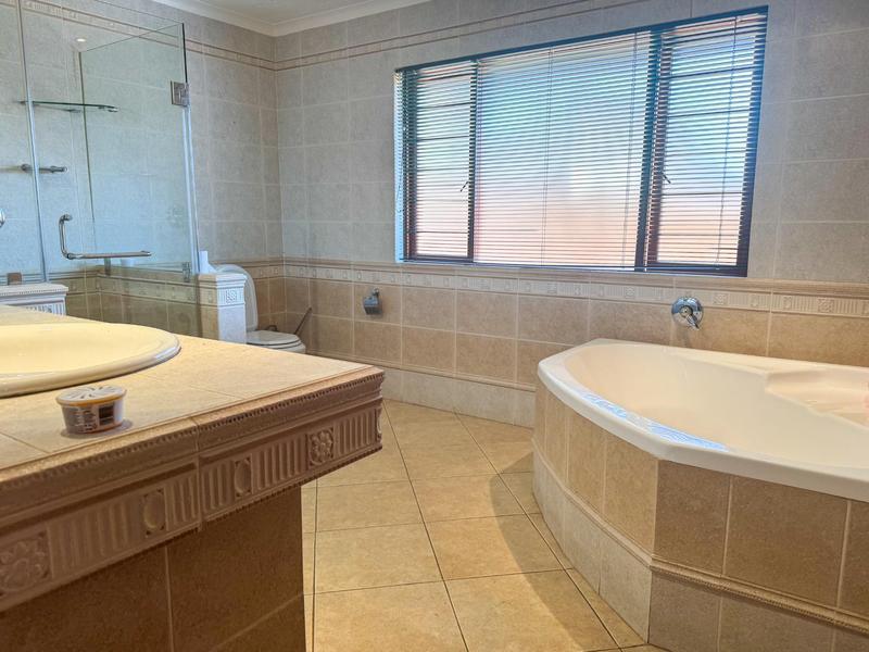 4 Bedroom Property for Sale in Poortview Gauteng