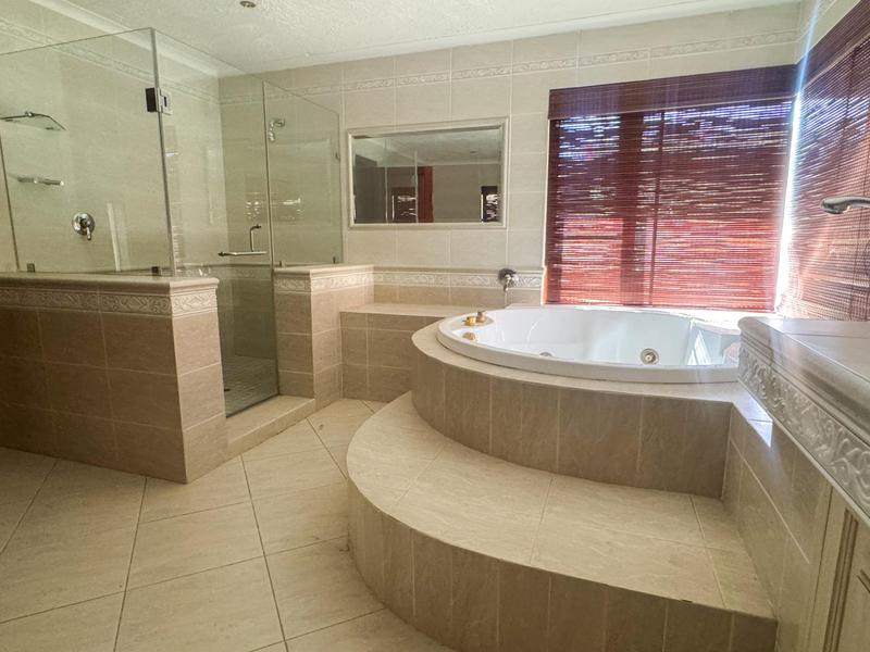 4 Bedroom Property for Sale in Poortview Gauteng