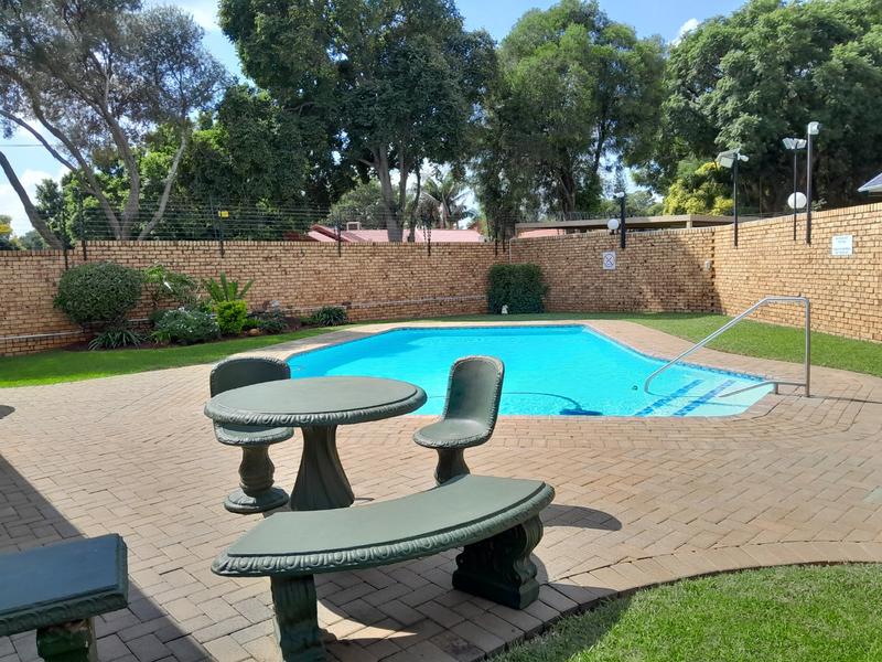 3 Bedroom Property for Sale in Annlin Gauteng