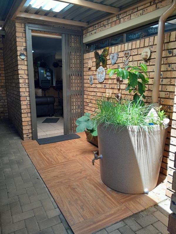 3 Bedroom Property for Sale in Annlin Gauteng