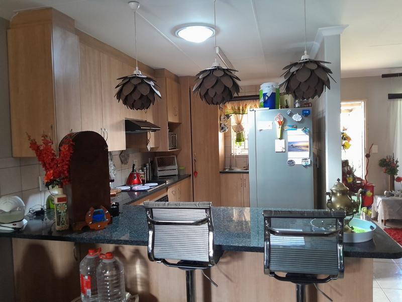 3 Bedroom Property for Sale in Annlin Gauteng