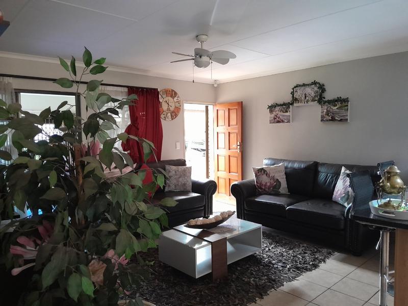 3 Bedroom Property for Sale in Annlin Gauteng