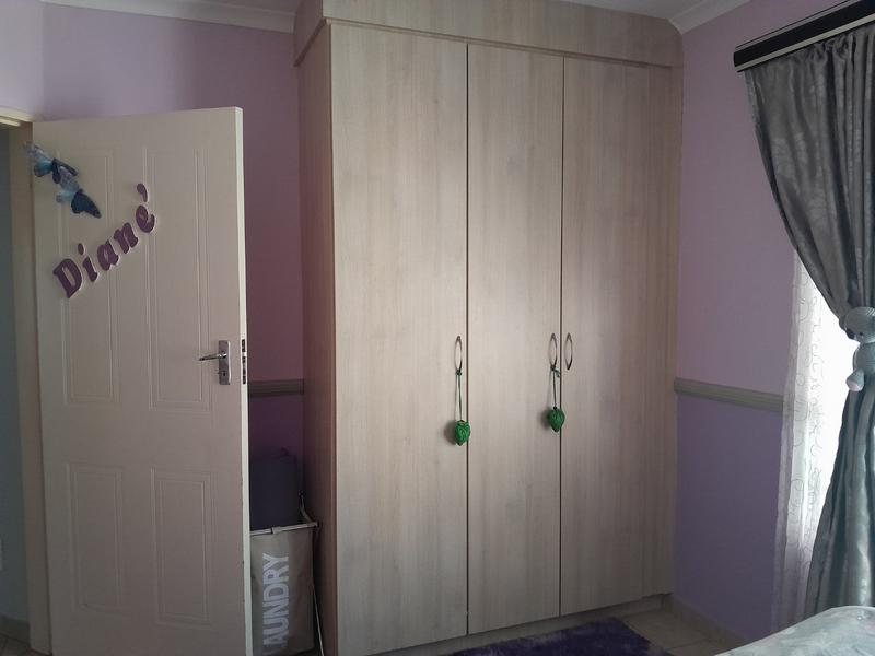 3 Bedroom Property for Sale in Annlin Gauteng
