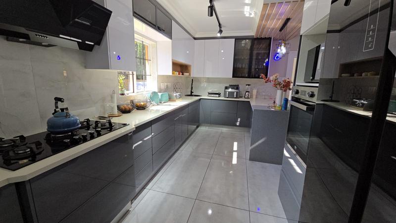 4 Bedroom Property for Sale in Montana Gauteng