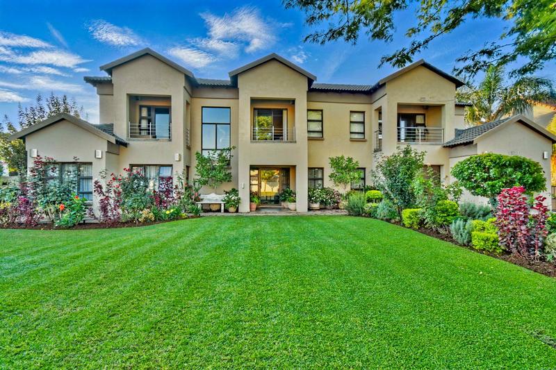 4 Bedroom Property for Sale in Zambezi Country Estate Gauteng