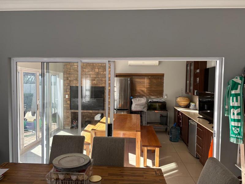 To Let 4 Bedroom Property for Rent in Midstream Hill Gauteng