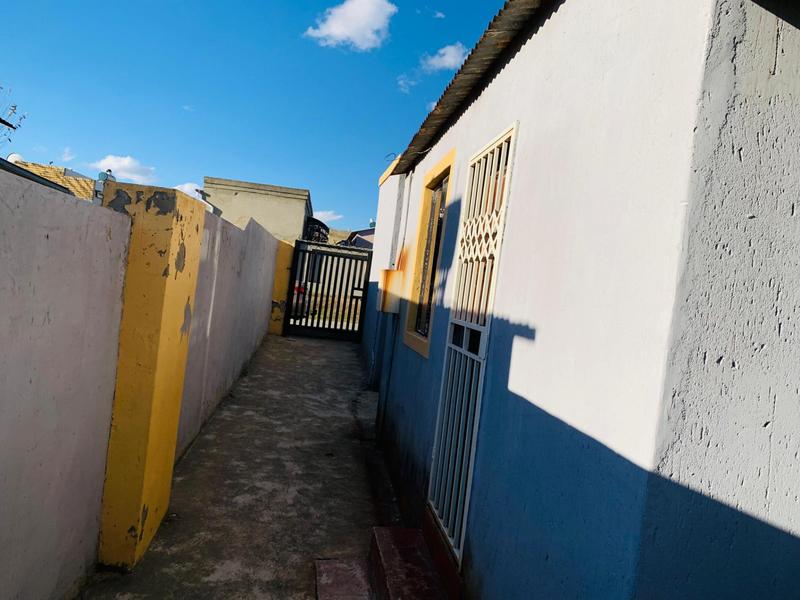 10 Bedroom Property for Sale in Tembisa Gauteng
