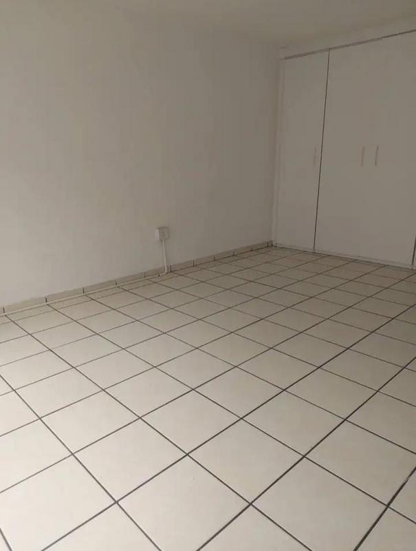 To Let 2 Bedroom Property for Rent in Bedfordview Gauteng