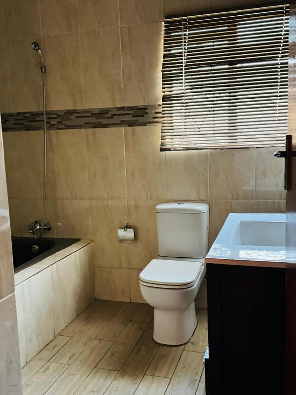 To Let 3 Bedroom Property for Rent in Windmill Park Gauteng