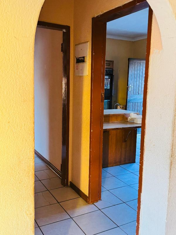To Let 3 Bedroom Property for Rent in Windmill Park Gauteng