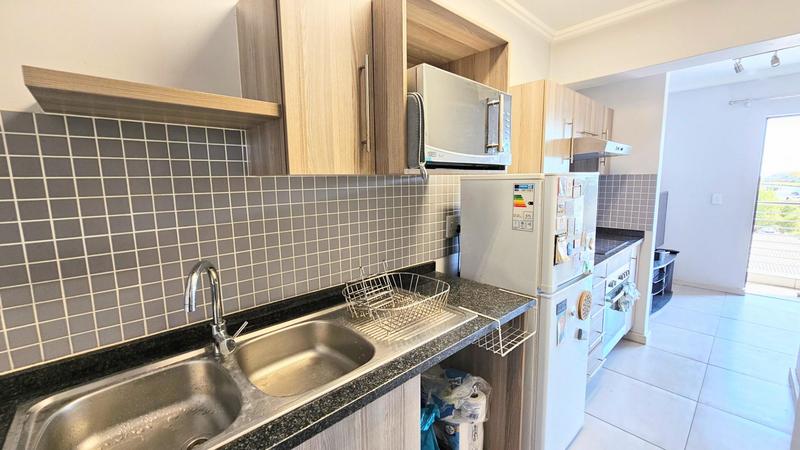 1 Bedroom Property for Sale in Sebenza Gauteng