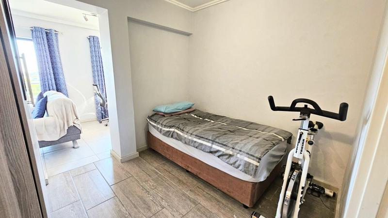 1 Bedroom Property for Sale in Sebenza Gauteng