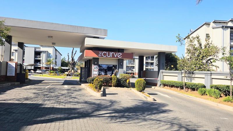 1 Bedroom Property for Sale in Sebenza Gauteng