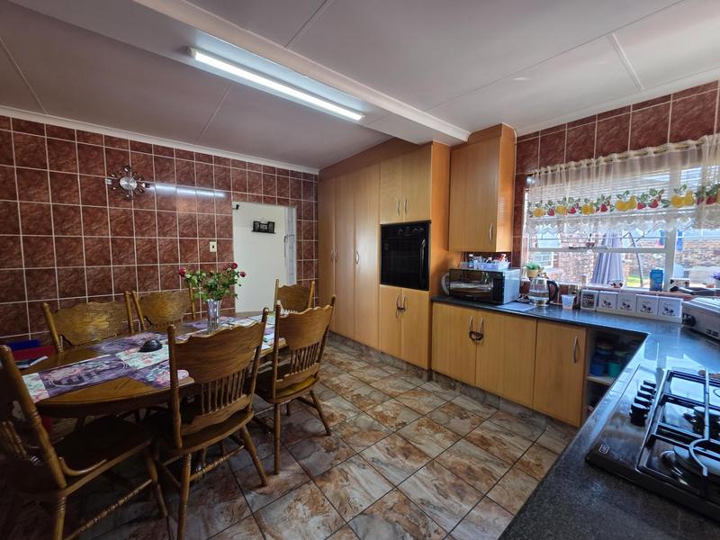 4 Bedroom Property for Sale in Parkrand Gauteng