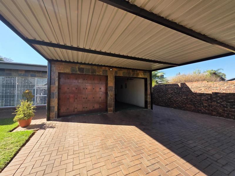 4 Bedroom Property for Sale in Parkrand Gauteng