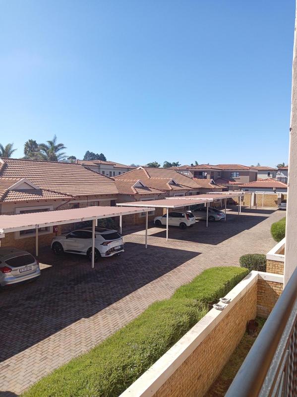 2 Bedroom Property for Sale in Sonneveld Gauteng