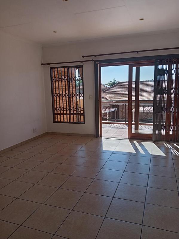 2 Bedroom Property for Sale in Sonneveld Gauteng