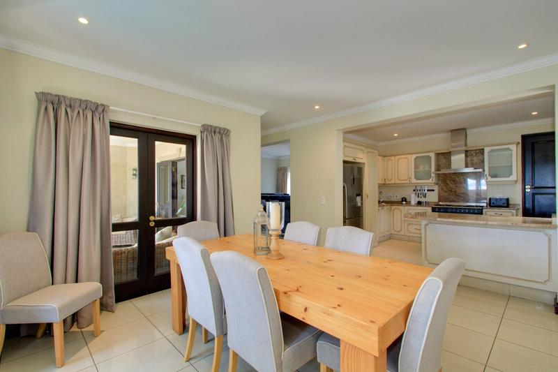To Let 4 Bedroom Property for Rent in Beverley Gauteng