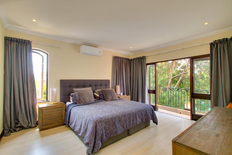 To Let 4 Bedroom Property for Rent in Beverley Gauteng
