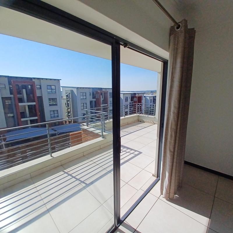 To Let 2 Bedroom Property for Rent in Broadacres Gauteng