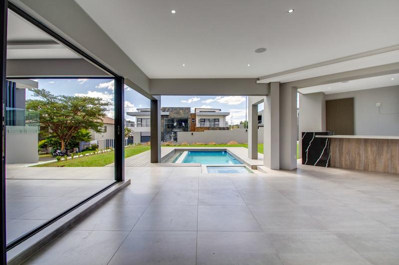 To Let 4 Bedroom Property for Rent in Broadacres Gauteng
