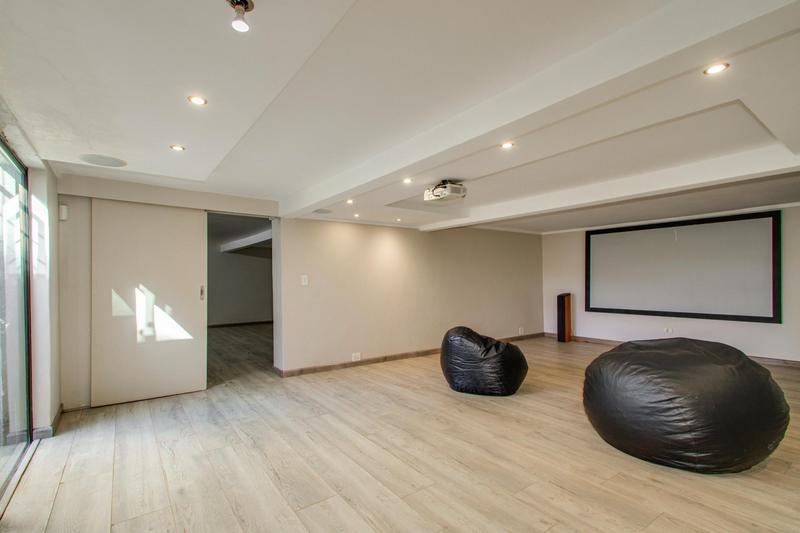 To Let 4 Bedroom Property for Rent in Dainfern Golf Estate Gauteng