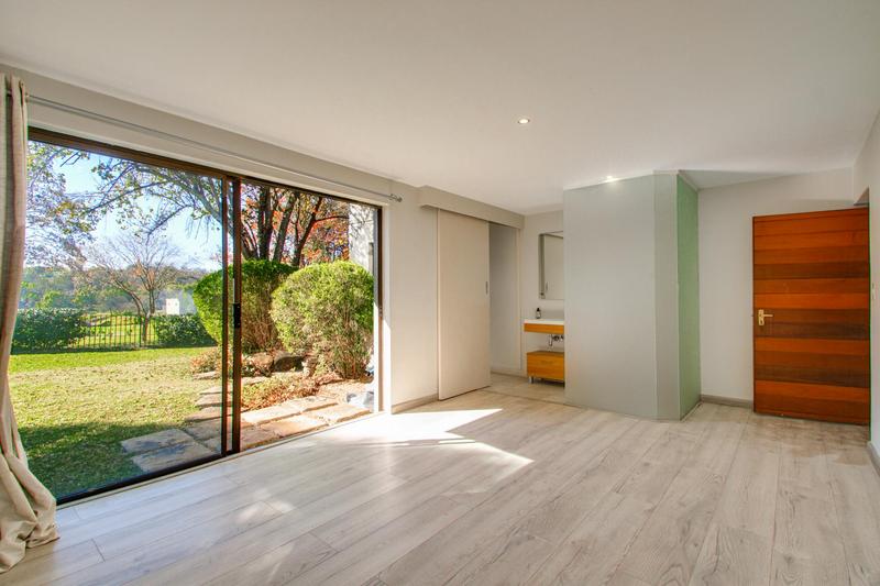 To Let 4 Bedroom Property for Rent in Dainfern Golf Estate Gauteng
