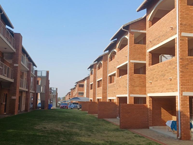 To Let 2 Bedroom Property for Rent in Stone Ridge Gauteng