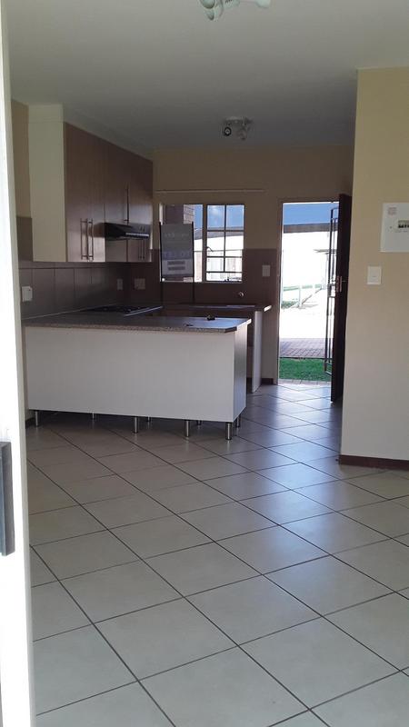 To Let 2 Bedroom Property for Rent in Stone Ridge Gauteng
