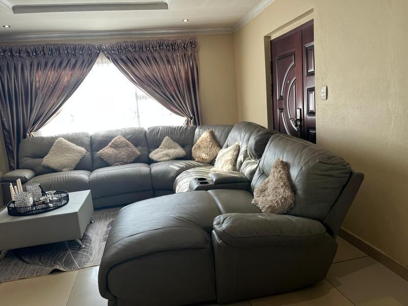 3 Bedroom Property for Sale in Tembisa Gauteng