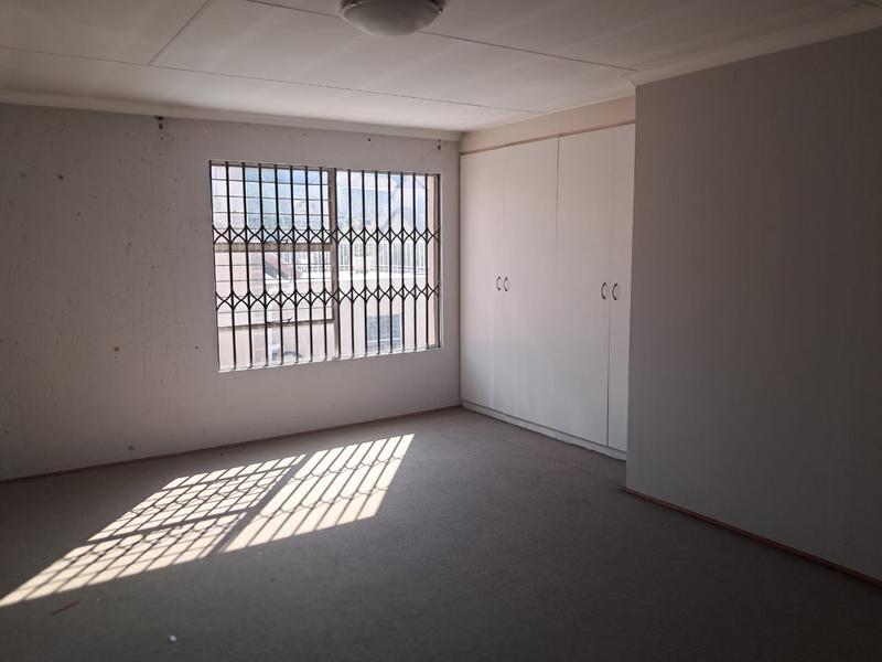 3 Bedroom Property for Sale in Buccleuch Gauteng