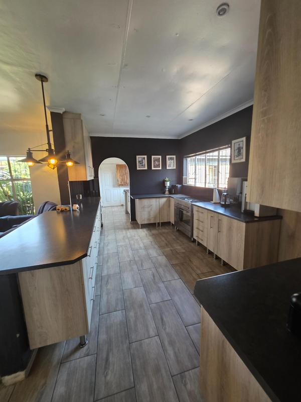 4 Bedroom Property for Sale in Vanderbijlpark SE Gauteng